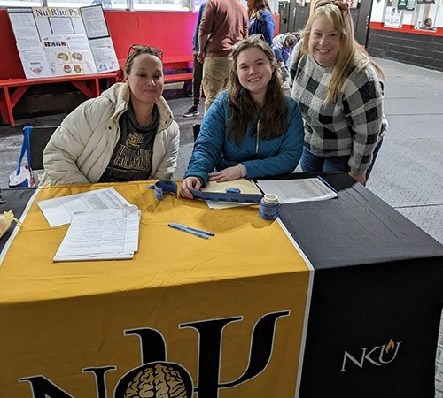 Jenna Dunham: Outstanding Graduate in Neuroscience 2024 Jenna Dunham at Nu Rho Psi's Breaking the Ice event