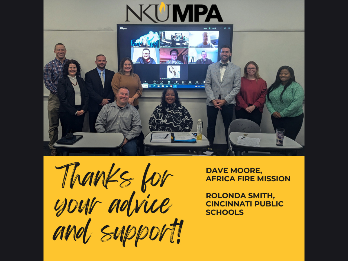 Rolonda and Dave in classroom with PAD 793 class